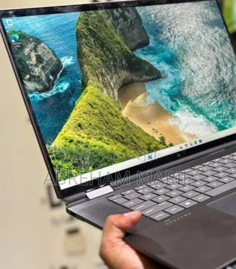 New Laptop HP Spectre 16GB Intel Core Ultra 7 SSD 1T