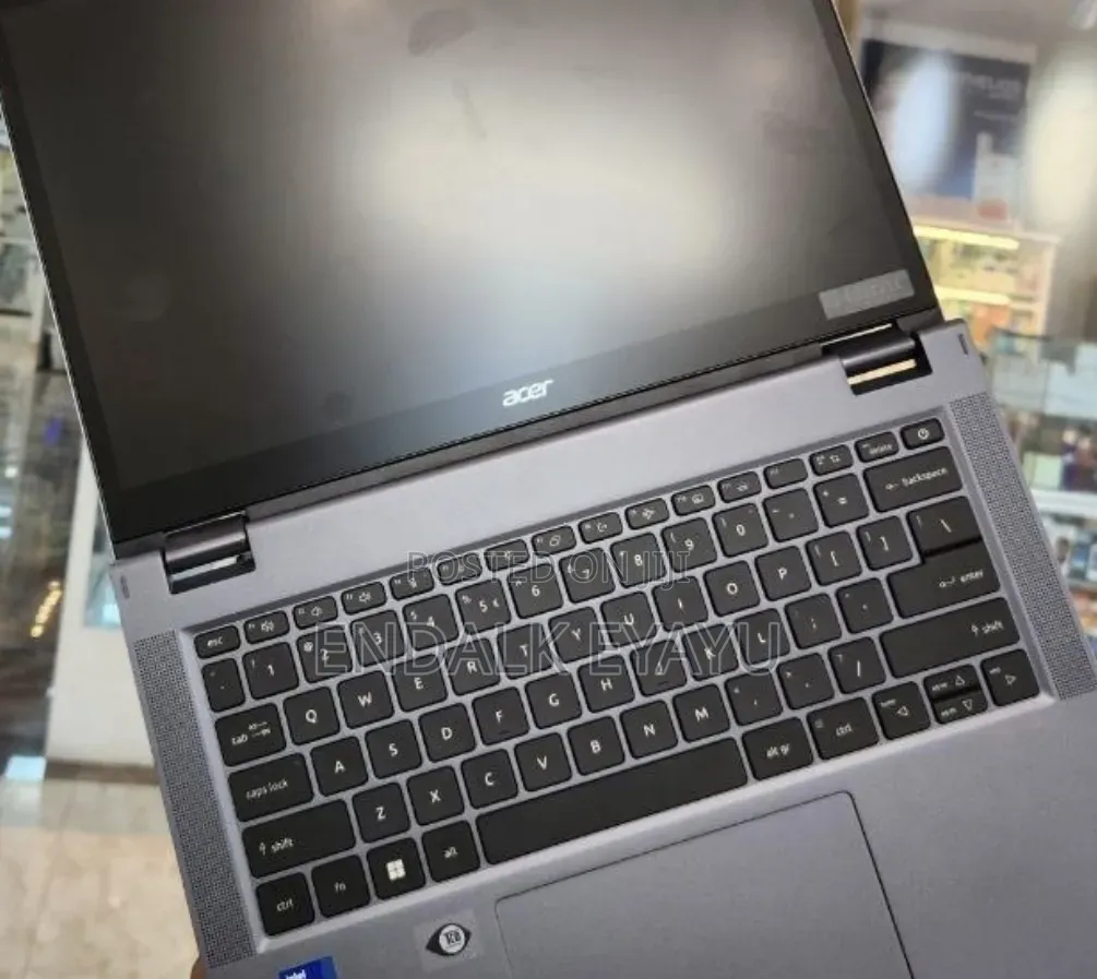 New Laptop Acer TravelMate P4 16GB Intel Core i7 SSD 512GB