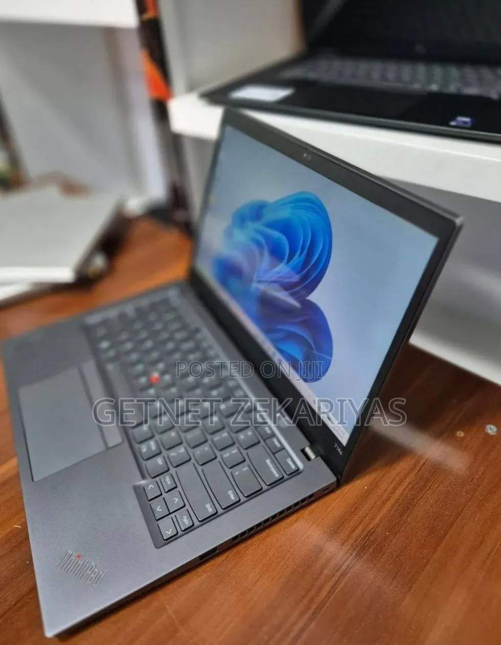 New Laptop Lenovo ThinkPad T14s G4 16GB Intel Core i7 SSD 512GB