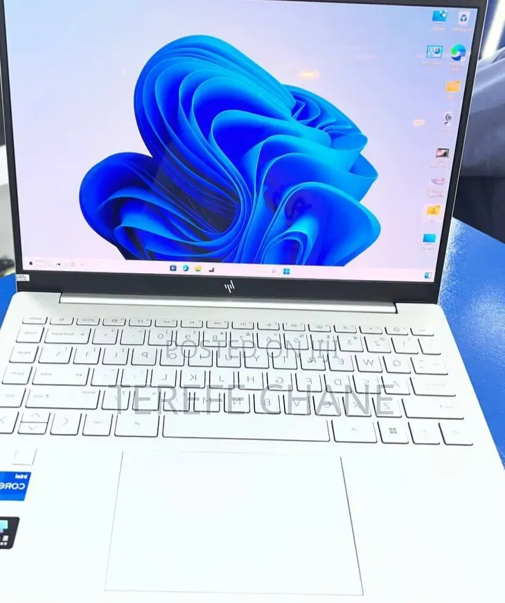 New Laptop HP Stream Notebook 16GB Intel Core i5 SSD 1T