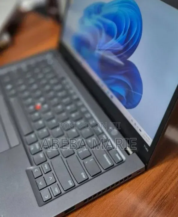 New Laptop Lenovo ThinkPad T14s Gen 2 16GB Intel Core i7 SSD 512GB