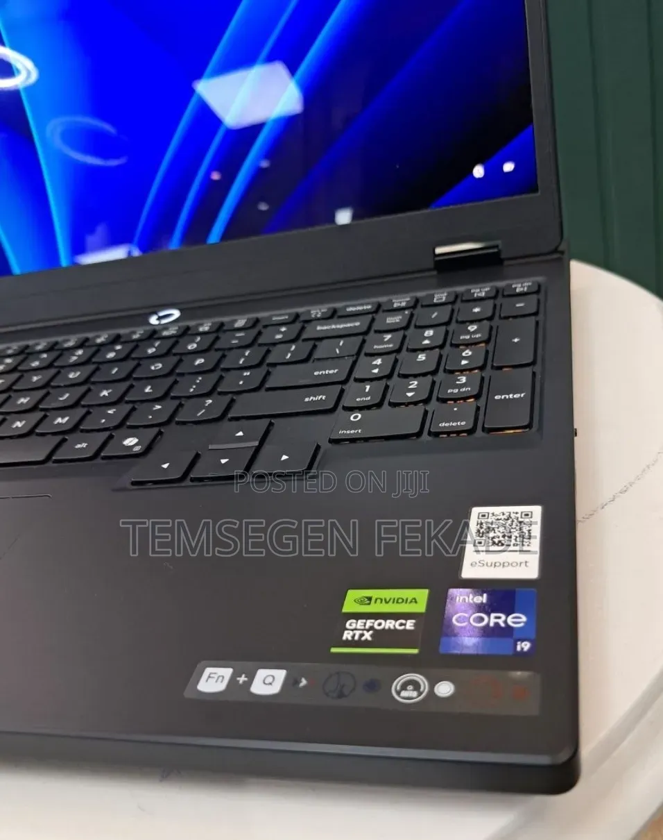 New Laptop Lenovo Legion 5 16GB Intel Core Ultra 9 SSD 1T