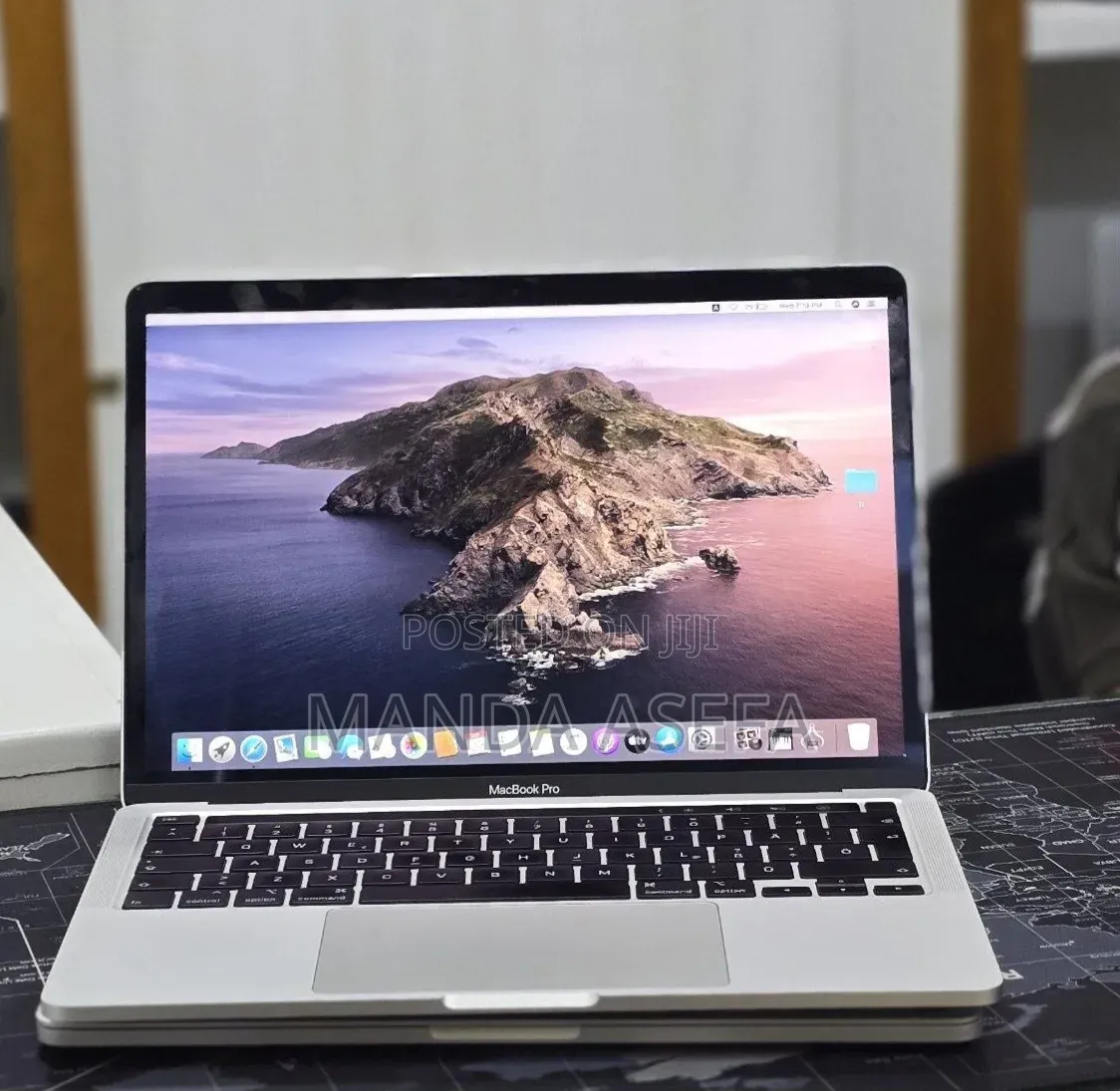 New Laptop Apple MacBook Pro 2020 32GB Intel Core i7 SSD 512GB