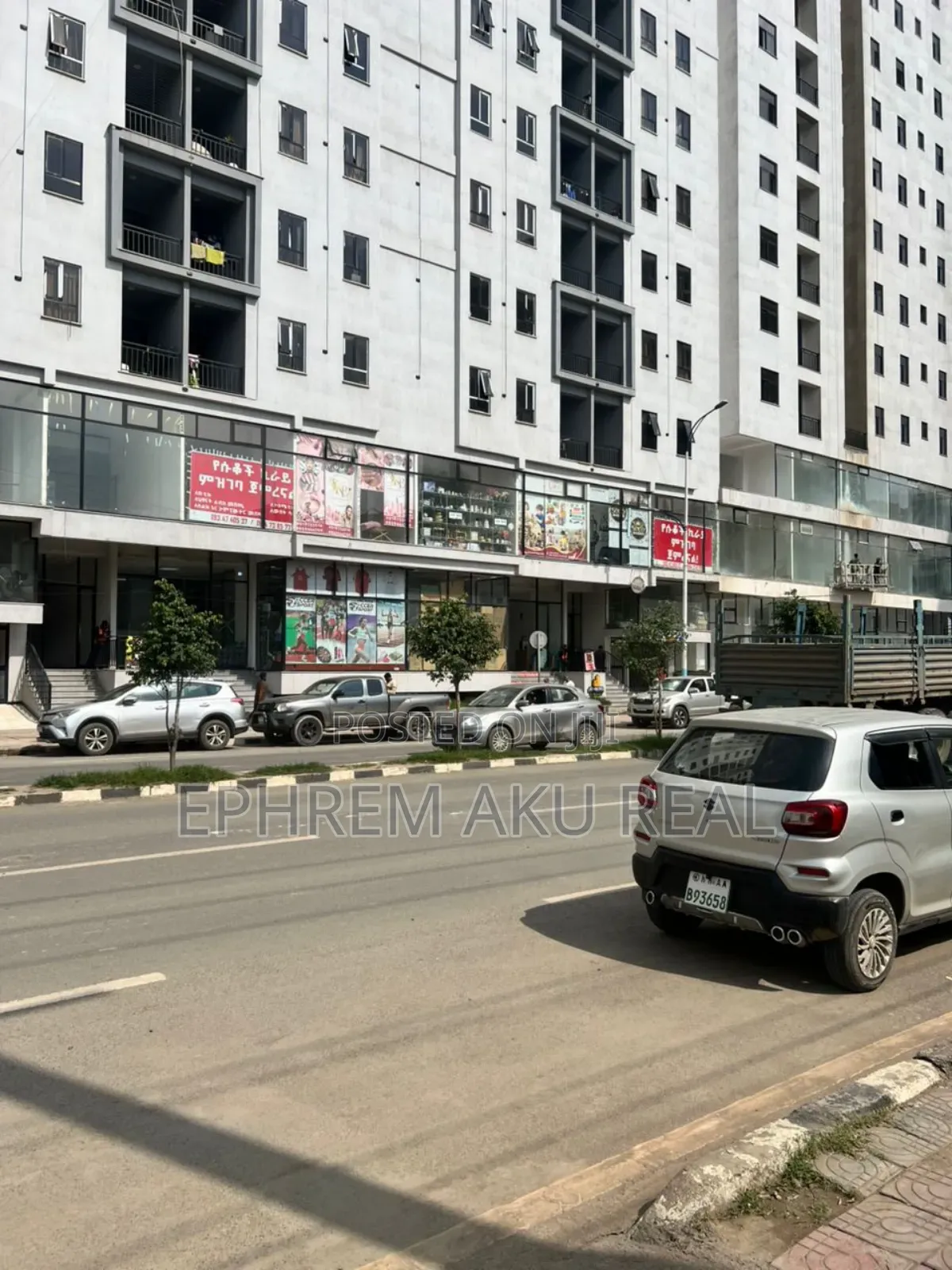 3bdrm Apartment in Jenboro Real Estate, Bole for sale
