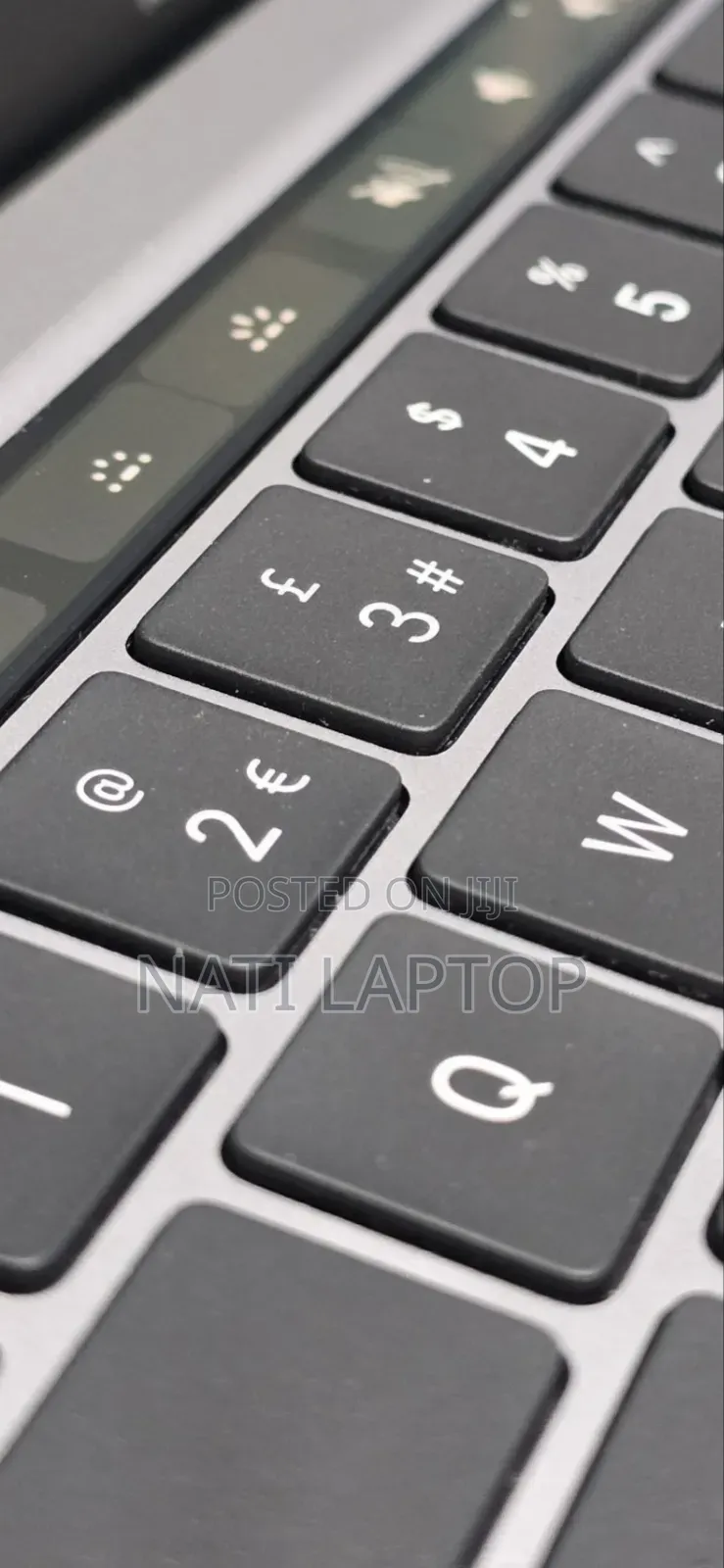 New Laptop Apple MacBook Pro 2020 8GB Apple M1 SSD 512GB