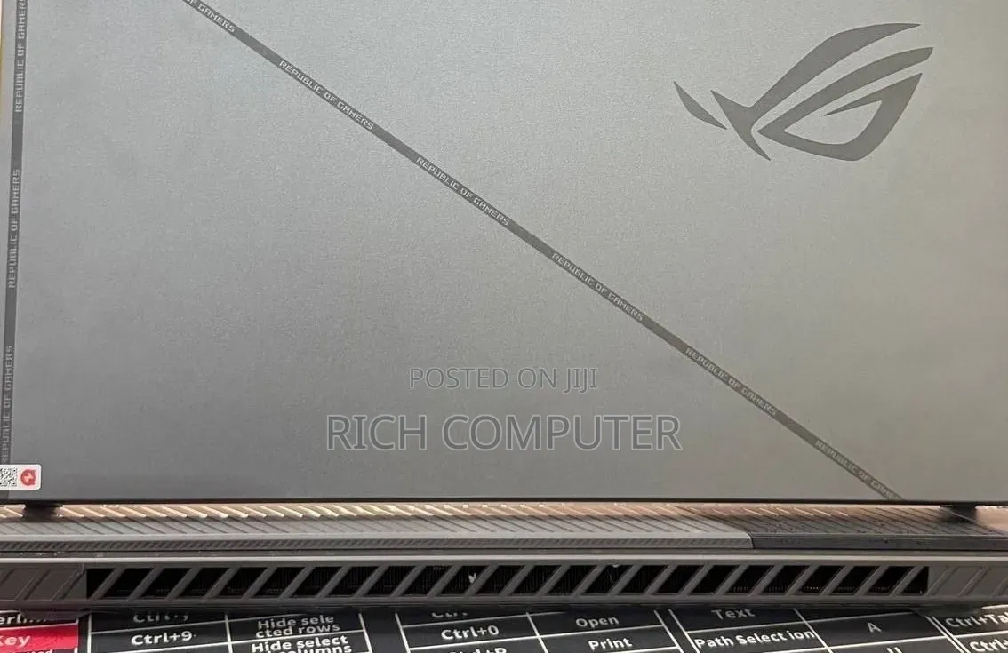 New Laptop Asus ROG Strix G15 16GB Intel Core i9 SSD 1T