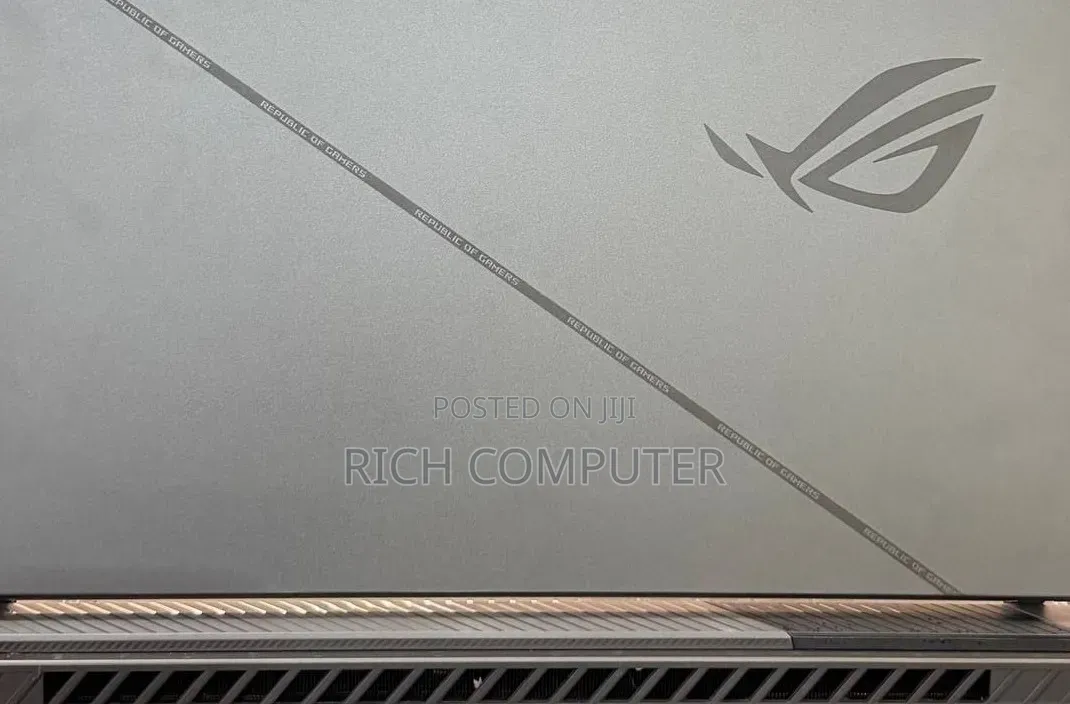 New Laptop Asus ROG Strix G15 16GB Intel Core i9 SSD 1T