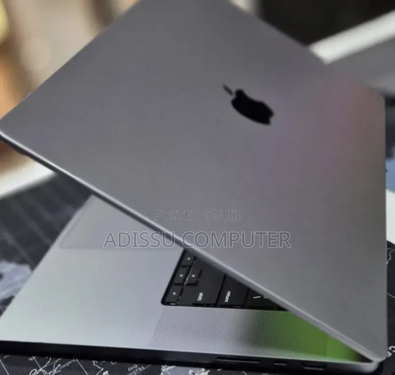 New Laptop Apple MacBook Pro 2021 M1 Max 64GB Apple M1 Max SSD 1T