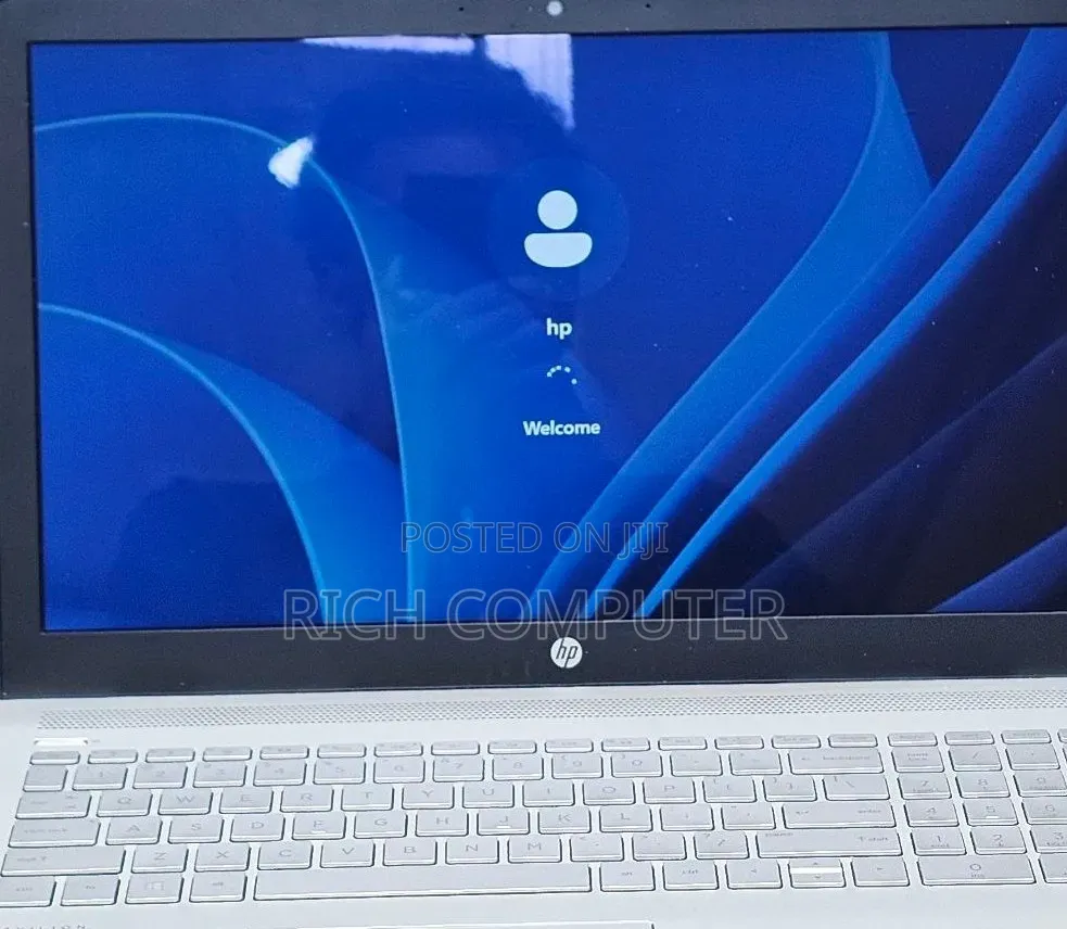 New Laptop HP Pavilion 15 8GB Intel Core i5 SSD 1T