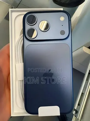 New Apple iPhone 18 Pro Max 256 GB Red