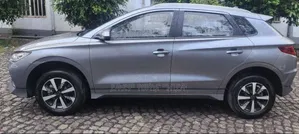 BYD E2 43 kWh 94 hp FWD 2024 Gray