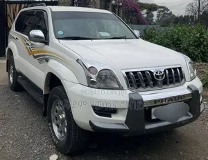 Toyota Land Cruiser Prado 2007 White