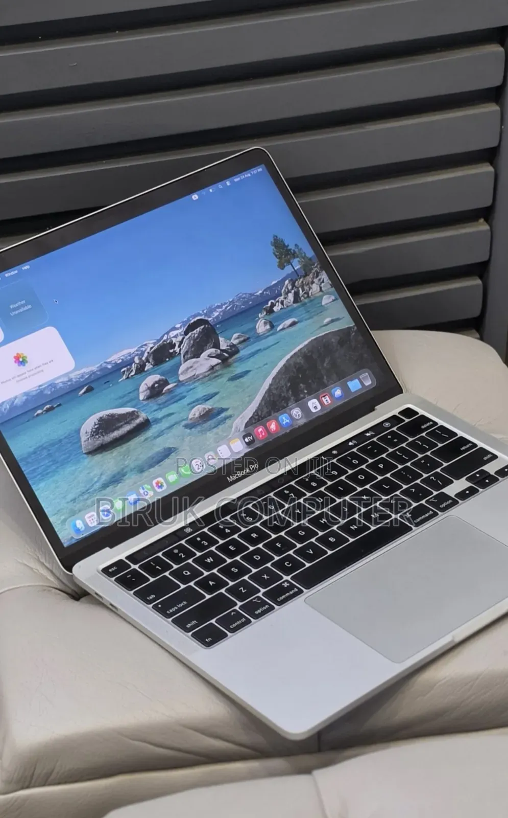 New Laptop Apple MacBook 2020 32GB Intel Core i7 SSD 512GB