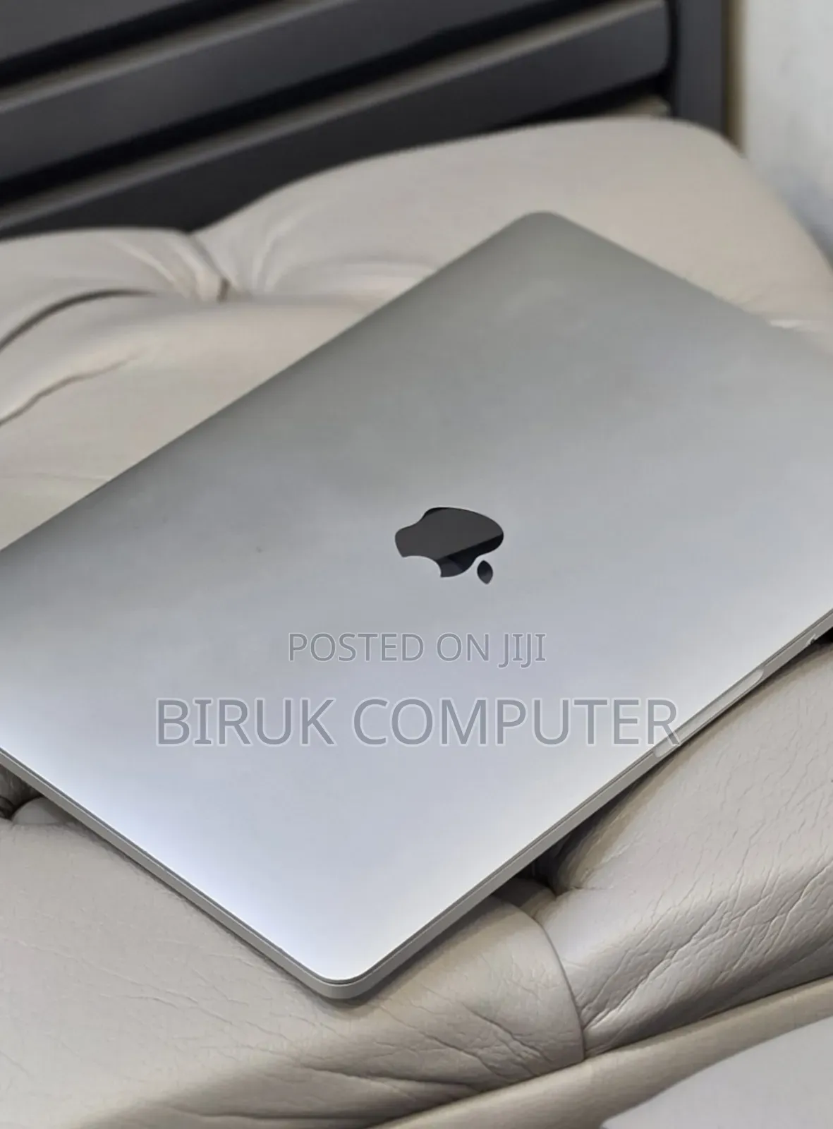 New Laptop Apple MacBook Pro 2021 M1 32GB Apple M1 Pro SSD 512GB