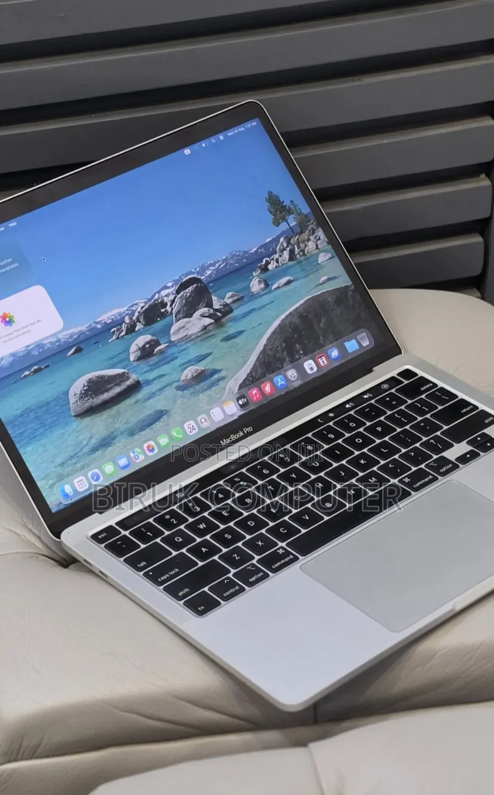 New Laptop Apple MacBook Pro 2021 M1 32GB Apple M1 Pro SSD 512GB