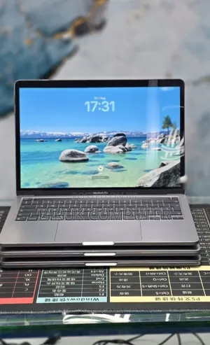 New Laptop Apple MacBook Pro 2021 M1 8GB Apple M1 Pro SSD 512GB