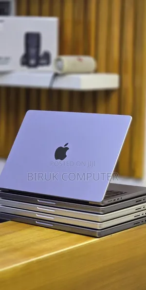 New Laptop Apple MacBook Pro 2021 M1 16GB Apple M1 Pro SSD 512GB
