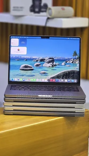 New Laptop Apple MacBook Pro 2021 M1 16GB Apple M1 Pro SSD 512GB