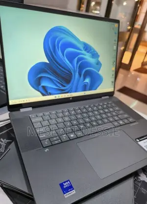 New Laptop HP 16GB Intel Core Ultra 7 SSD 1T