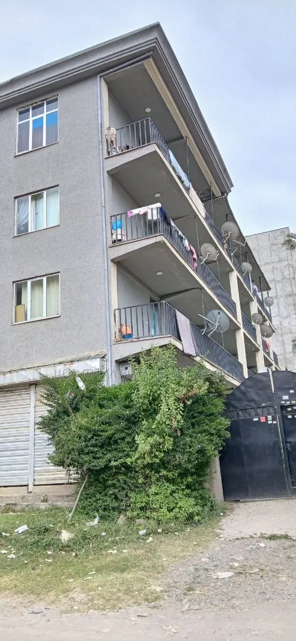 Furnished 15bdrm Apartment in Ayat49 Area, Yeka for sale