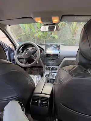 Mercedes-Benz C180 2008 Gray
