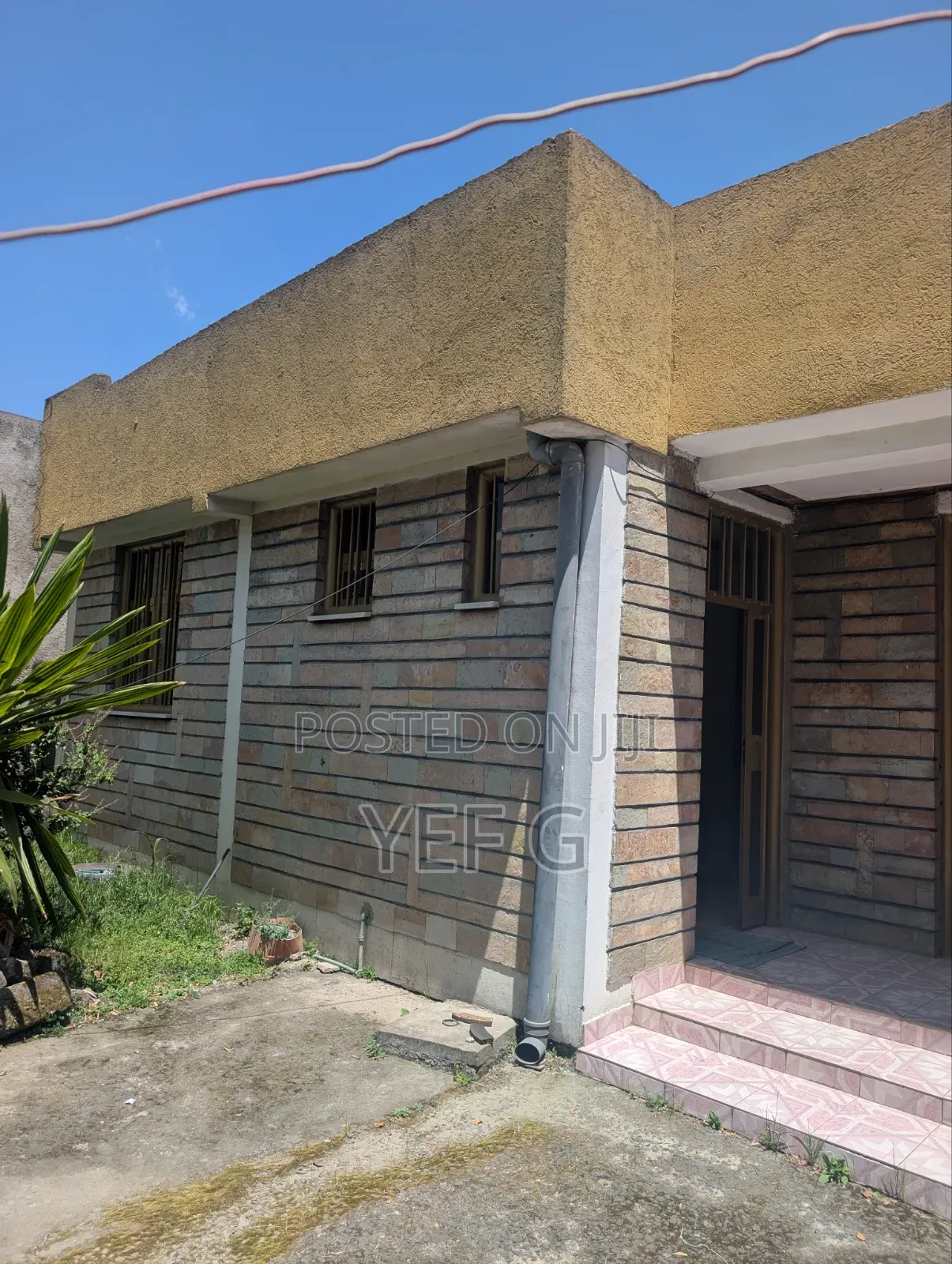 2bdrm House in Akaky Kaliti for sale