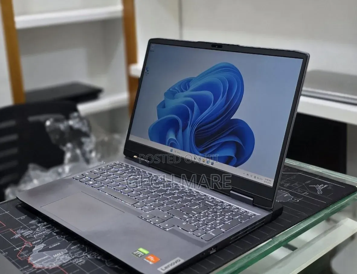 New Laptop Lenovo Legion 5 16GB AMD Ryzen 7 SSD 512GB