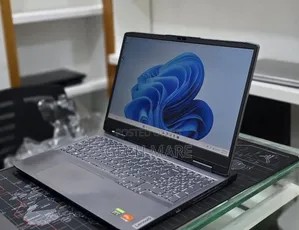 New Laptop Lenovo Legion 5 16GB AMD Ryzen 7 SSD 512GB