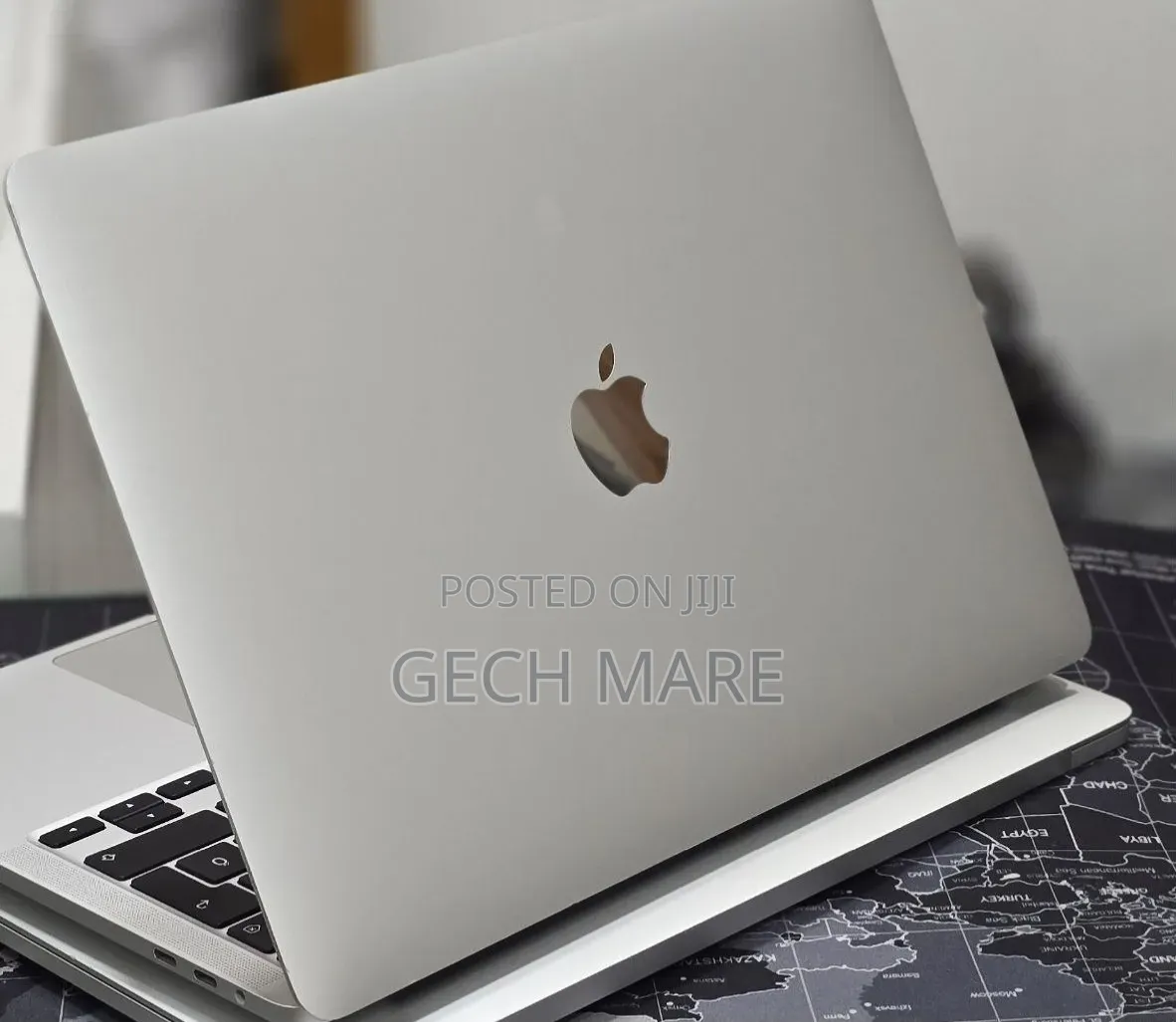 New Laptop Apple MacBook 2020 32GB Intel Core i7 SSD 512GB