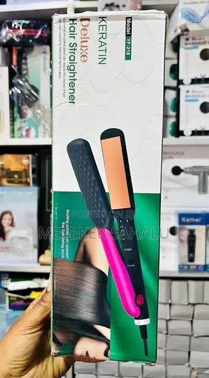 Keratin Deluxe Hair Straightener