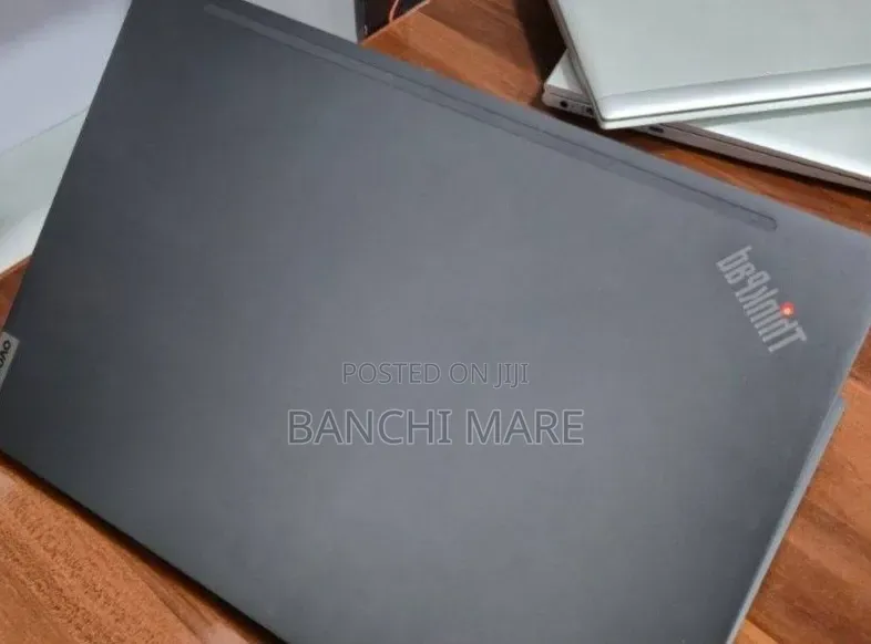 New Laptop Lenovo ThinkPad T14s Gen 2 16GB Intel Core i7 SSD 512GB