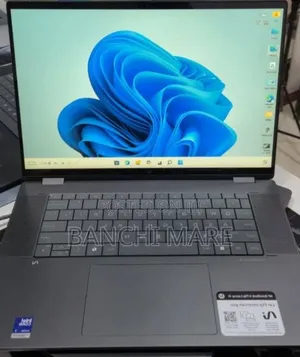 New Laptop HP OmniBook Ultra Flip 16" 16GB Intel Core Ultra 7 SSD 1T