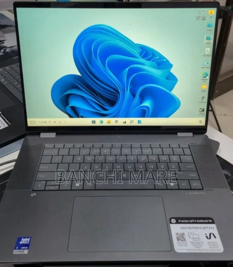 New Laptop HP OmniBook Ultra Flip 16" 16GB Intel Core Ultra 7 SSD 1T
