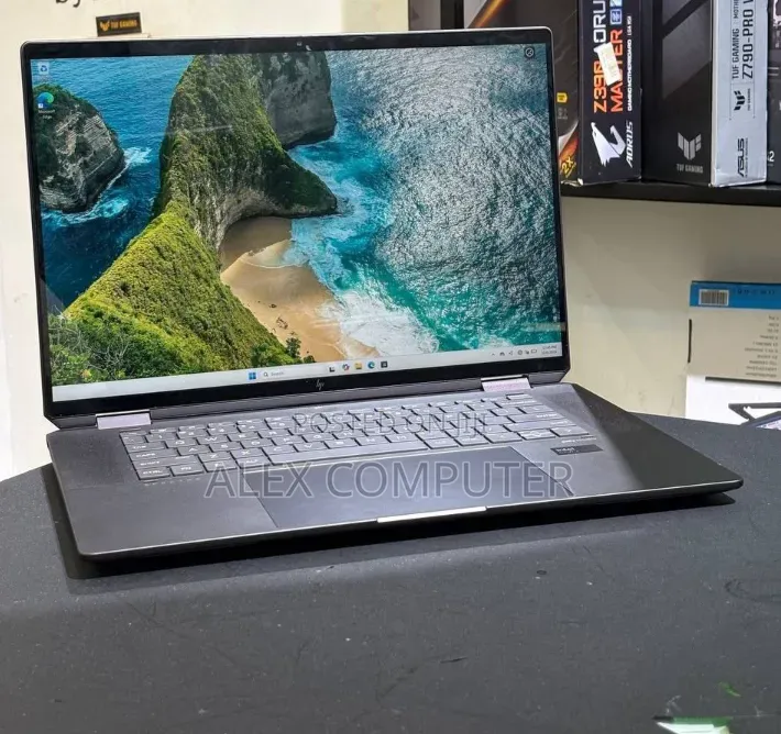New Laptop HP Spectre X360 16GB Intel Core Ultra 7 SSD 1T