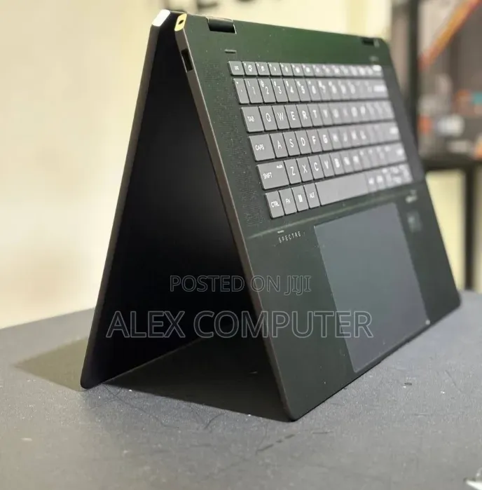New Laptop HP Spectre X360 16GB Intel Core Ultra 7 SSD 1T