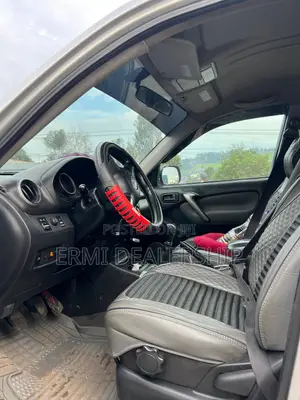 Toyota RAV4 2004 Silver