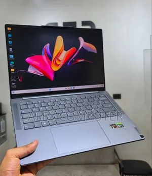 New Laptop Lenovo 16GB AMD Ryzen 7 SSD 512GB