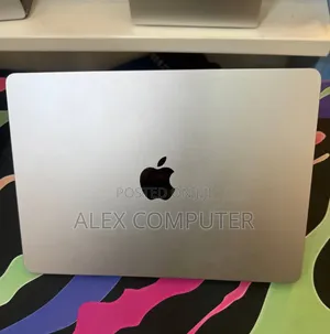 New Laptop Apple MacBook Air 2022 M2 16GB Apple M2 SSD 512GB