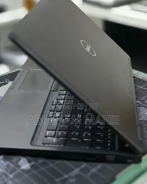 New Laptop Dell Latitude 5310 8GB Intel Core i7 SSD 512GB