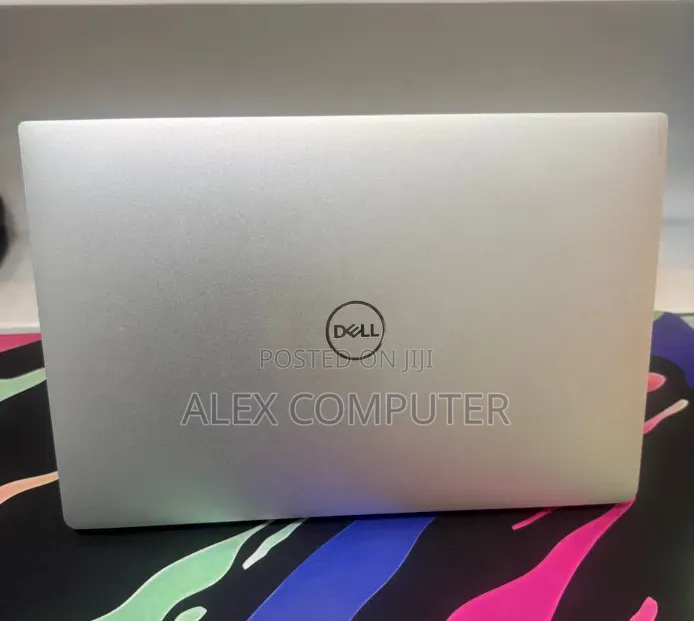 New Laptop Dell XPS 13 16GB Intel Core i7 SSD 512GB