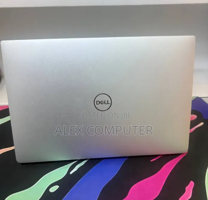 New Laptop Dell XPS 13 16GB Intel Core i7 SSD 512GB
