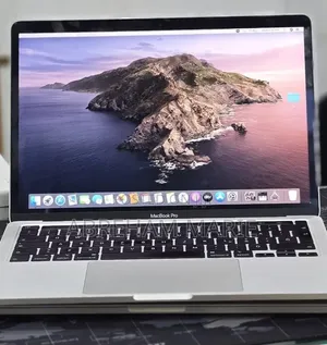 New Laptop Apple MacBook Pro 2020 32GB Intel Core i7 SSD 512GB