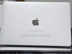 New Laptop Apple MacBook Pro 2020 32GB Intel Core i7 SSD 512GB