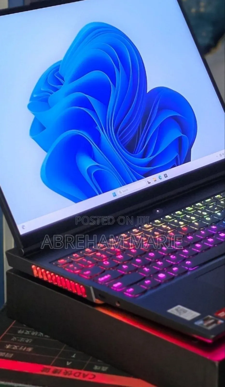 New Laptop Lenovo Legion 9 32GB AMD Ryzen 9 SSD 1T