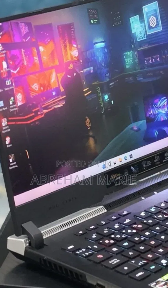 New Laptop Asus ROG Strix G15 32GB AMD Ryzen 9 SSD 1T