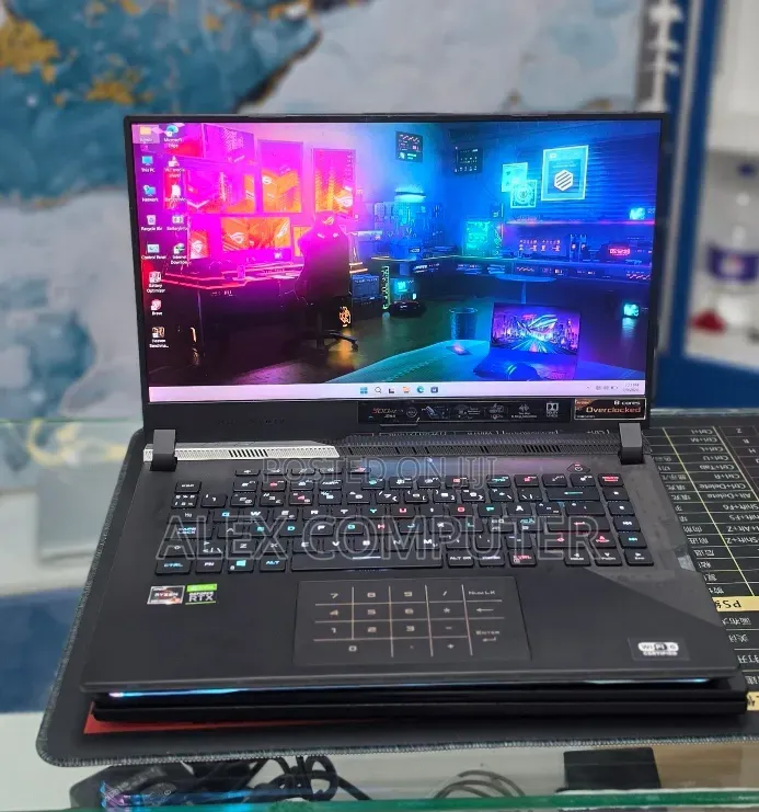 New Laptop Asus ROG Strix G16 G614 32GB AMD Ryzen 9 SSD 1T