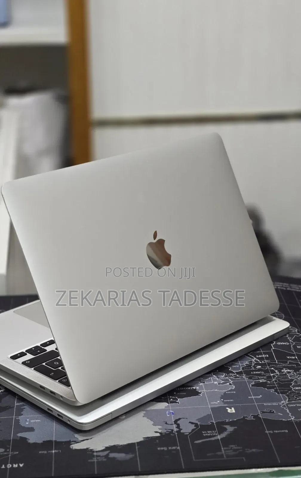 New Laptop Apple MacBook Pro 2020 32GB Intel Core i7 SSD 512GB