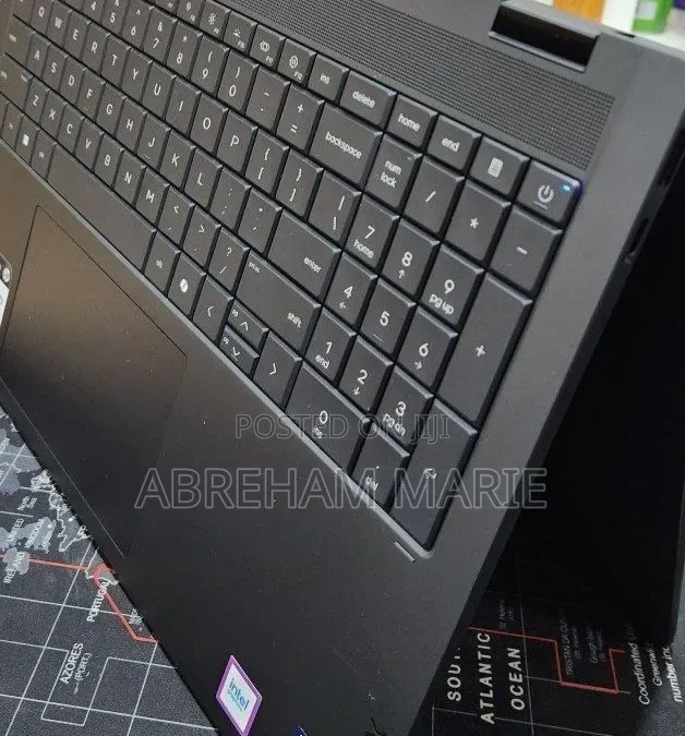 New Laptop HP OmniBook X Flip 16" 16GB Intel Core Ultra 7 SSD 1T