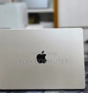 New Laptop Apple MacBook Pro 2024 M4 Pro 24GB Apple M4 Pro SSD 512GB