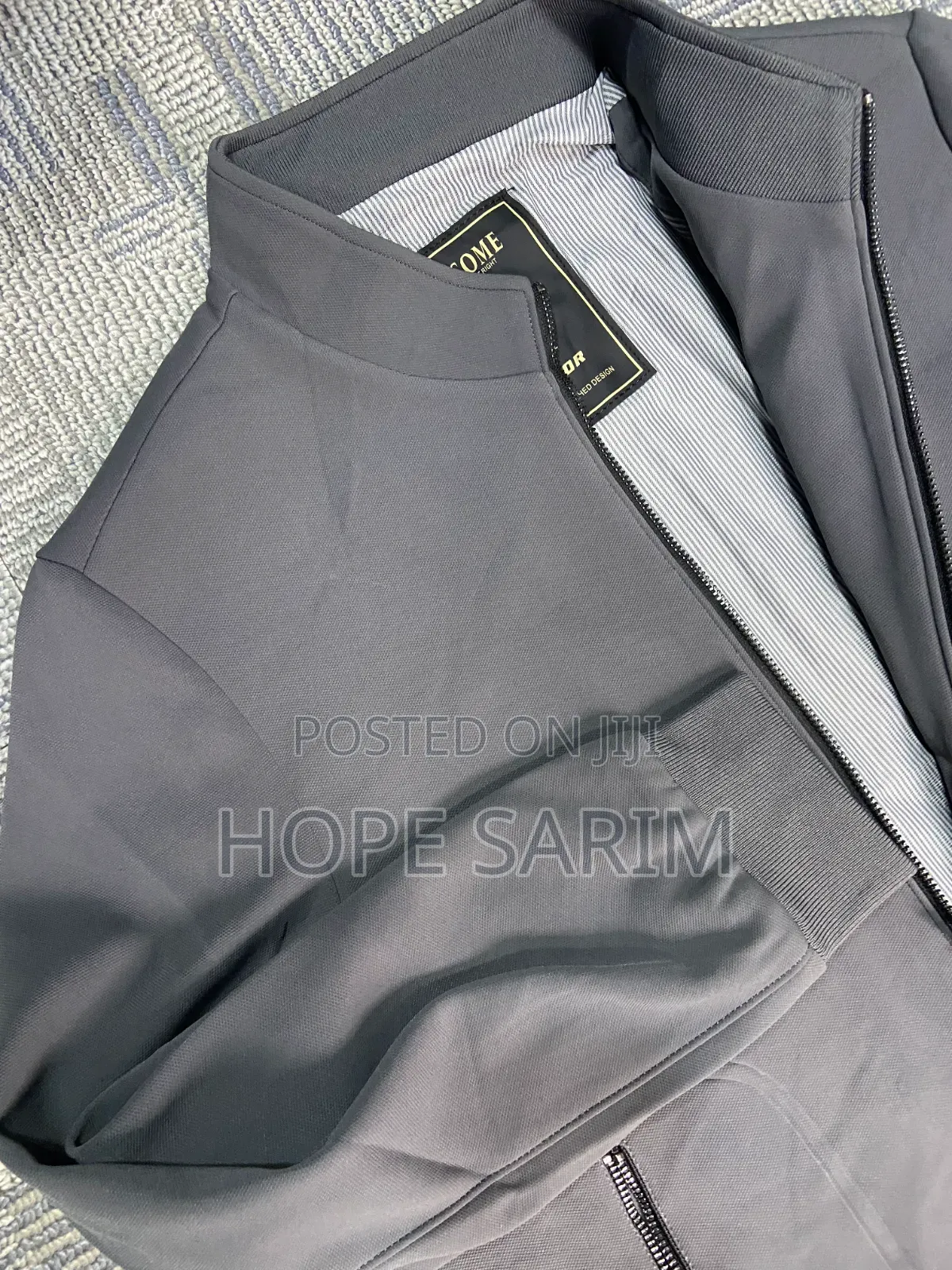 ዘመናዊ የወንድ ጃኬት (Premium Bomber Jacket)